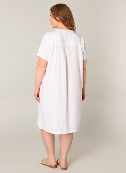 Yacinten kjole i Hør i plus size naturlig stof