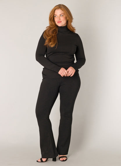 Yuena strik fra base level i mange farver