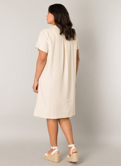 Yacinten kjole i Hør i plus size naturlig stof