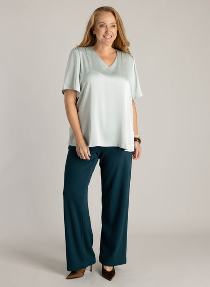 T shirt Tjitske med flot farve og glans