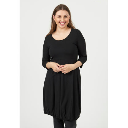 Sort Tunika /kjole i plus size med ærme i naturlig stof