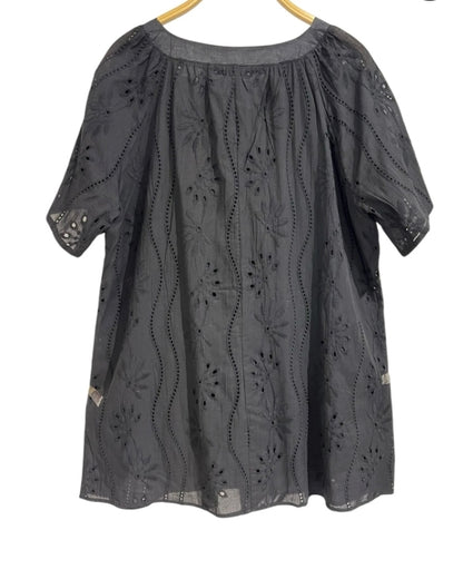 Plus size bluse hvid og sort