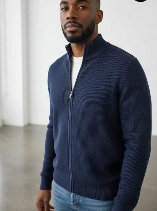 Trøje i grå eller blåt med lynlås til mænd