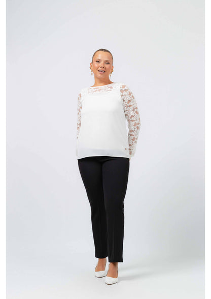 Bluse i glat stof  Store Størrelser