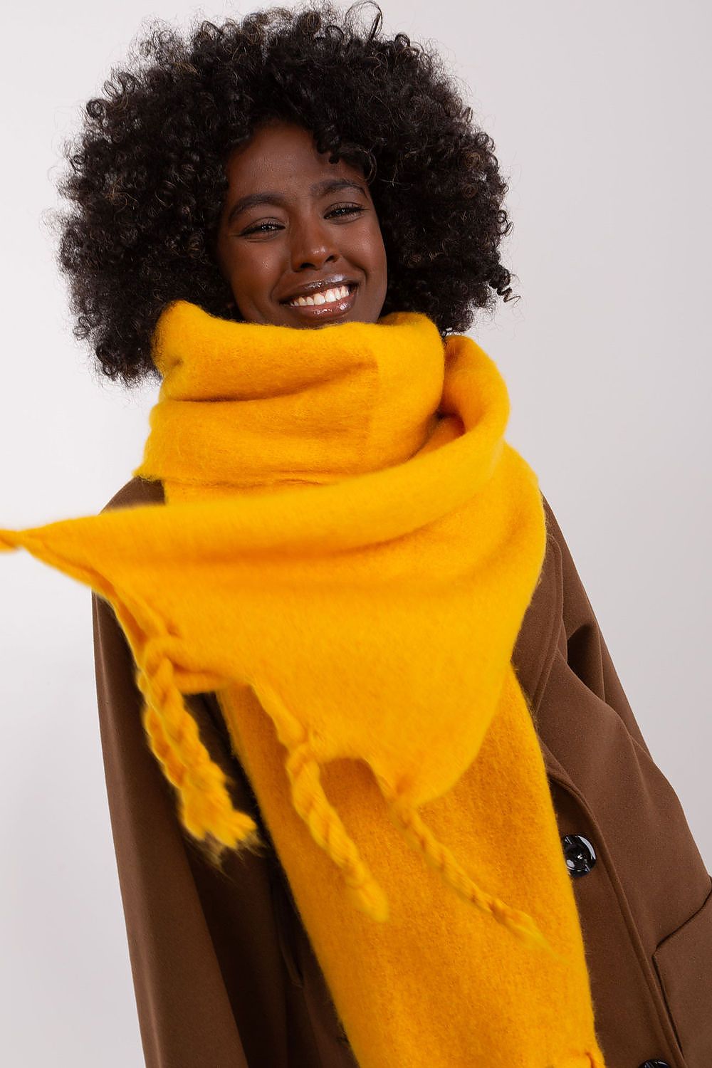  Shawl model 190577 AT 