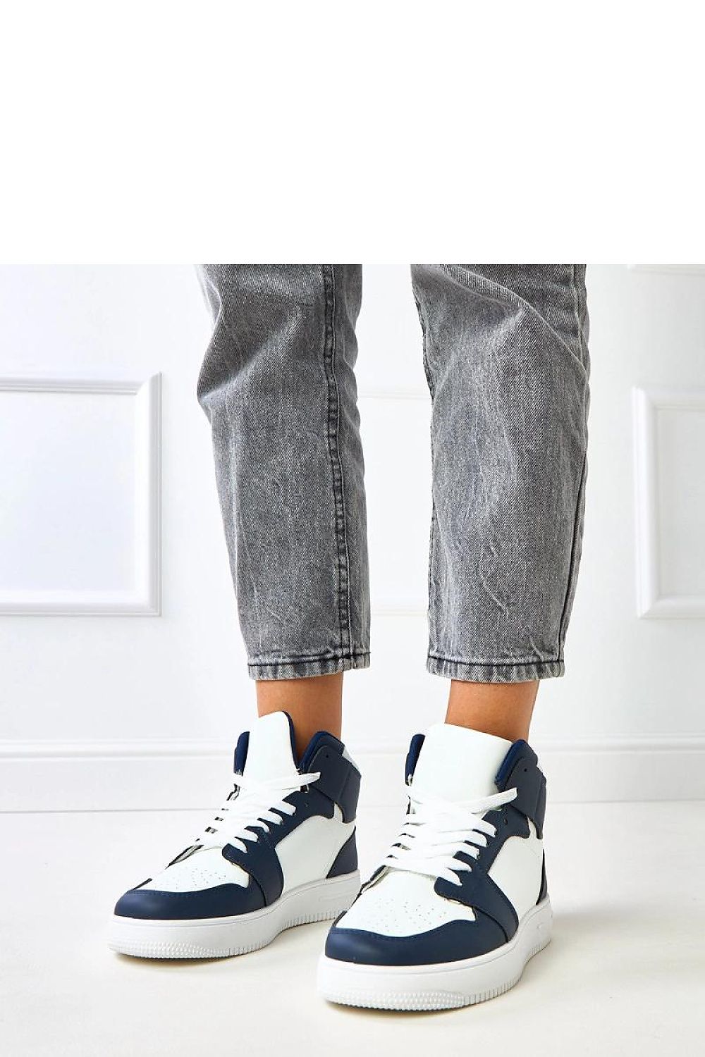  Sport Shoes model 217952 Solea 